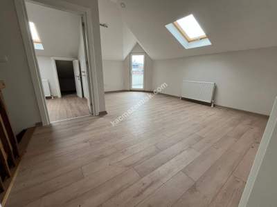 Küçükyalı Çınar Sahilde Deniz Manzaralı 4+1 Dubleks 5