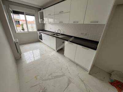 Küçükyalı Çınar Sahilde Deniz Manzaralı 4+1 Dubleks 2