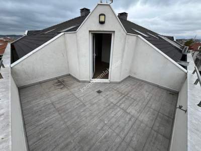 Küçükyalı Çınar Sahilde Deniz Manzaralı 4+1 Dubleks 16