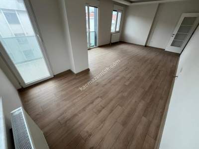 Küçükyalı Çınar Sahilde Deniz Manzaralı 4+1 Dubleks 30