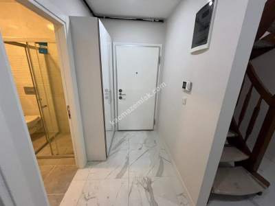 Küçükyalı Çınar Sahilde Deniz Manzaralı 4+1 Dubleks 32