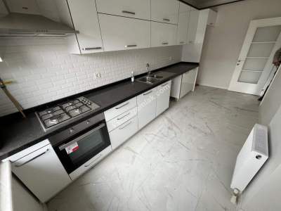 Küçükyalı Çınar Sahilde Deniz Manzaralı 4+1 Dubleks 3