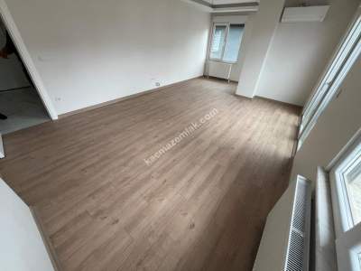 Küçükyalı Çınar Sahilde Deniz Manzaralı 4+1 Dubleks 24