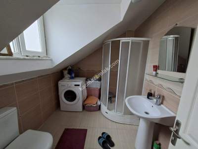 Maltepe Fındıklı'da Oldukça Kullanışlı 2+1Dubleks Dair 9