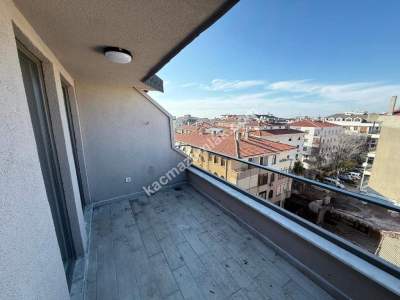 Küçükyalı'da Sahile Marmaraya Yakın 3+1 Dublex 7