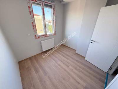 Küçükyalı'da Sahile Marmaraya Yakın 3+1 Dublex 10