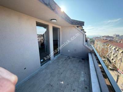 Küçükyalı'da Sahile Marmaraya Yakın 3+1 Dublex 6