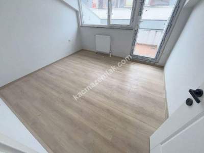 Küçükyalı Çamlıkta Yüksek Kira Getirili 4+2 Dubleks... 11