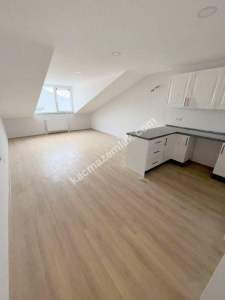 Küçükyalı Çamlıkta Yüksek Kira Getirili 4+2 Dubleks... 5