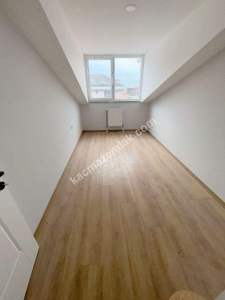 Küçükyalı Çamlıkta Yüksek Kira Getirili 4+2 Dubleks... 13