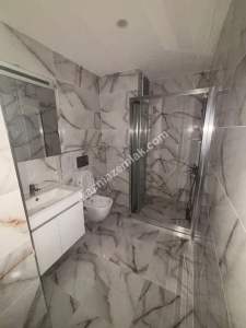 Küçüyalı Marmarayın Dibinde Yüksek Tavanlı 3+1Dubleks 32