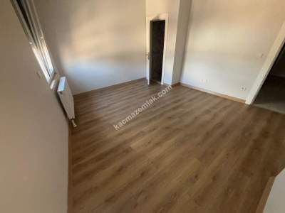 Küçüyalı Marmarayın Dibinde Yüksek Tavanlı 3+1Dubleks 5