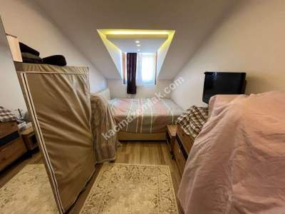 Marmaray'ın Dibinde Deniz Manzaralı Emsalsiz 4+2 2