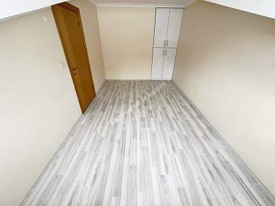 K.yalı Mektep Cad. Deniz Manzaralı 3+1 Dubleks 3