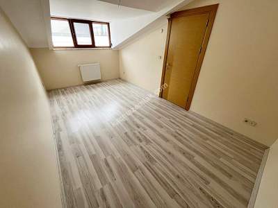 K.yalı Mektep Cad. Deniz Manzaralı 3+1 Dubleks 16