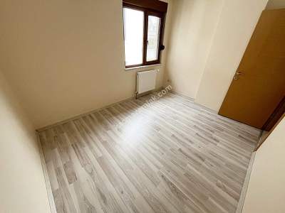 K.yalı Mektep Cad. Deniz Manzaralı 3+1 Dubleks 10