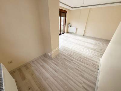 K.yalı Mektep Cad. Deniz Manzaralı 3+1 Dubleks 24