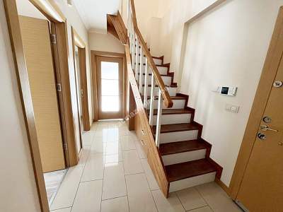 K.yalı Mektep Cad. Deniz Manzaralı 3+1 Dubleks 14