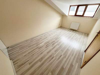 K.yalı Mektep Cad. Deniz Manzaralı 3+1 Dubleks 7