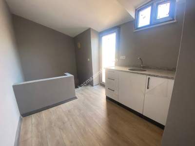 Sancaktepe Kemal Türkler’de Satılık 4+1 Dubleks 17