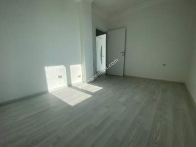 Sultanbeyli Adil Mah Cadde Üzeri 4+2 Dubleks Daire 15