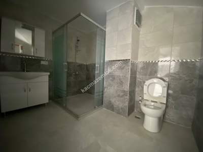 Sultanbeyli Adil Mah Cadde Üzeri 4+2 Dubleks Daire 3