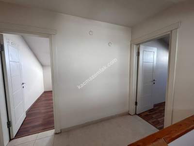 Armağanevler 3+2 200M2 4.Kat Asansör-K.otopark Dubleks 22