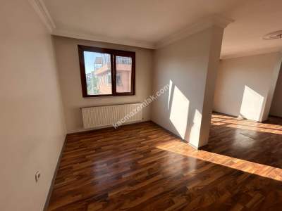 Armağanevler 3+2 200M2 4.Kat Asansör-K.otopark Dubleks 2