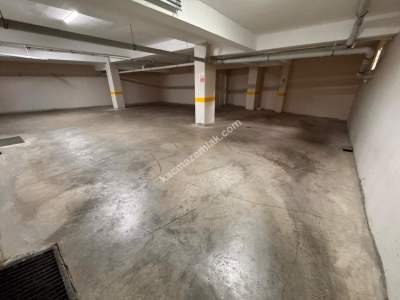 Acıbademde Sıfır Binada Yüksek Tavanlı 250 M2 Net 4+2 32