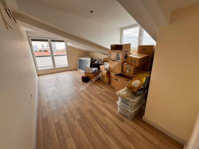 Acıbademde Sıfır Binada Yüksek Tavanlı 250 M2 Net 4+2 13