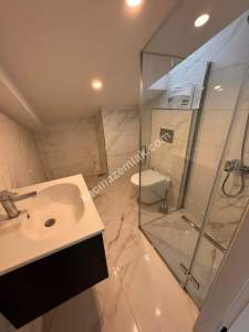 Acıbademde Sıfır Binada Yüksek Tavanlı 250 M2 Net 4+2 15