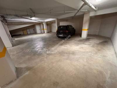 Acıbademde Sıfır Binada Yüksek Tavanlı 250 M2 Net 4+2 31