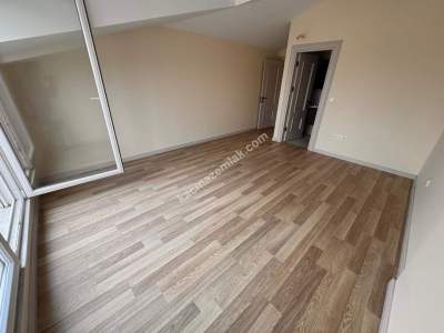 Acıbademde Sıfır Binada Yüksek Tavanlı 250 M2 Net 4+2 14