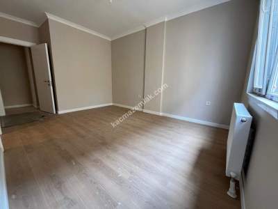 Acıbadem Balözü Sokakta Sıfır Satılık 5+2 Dubleks 11