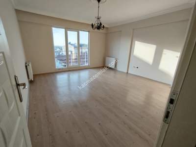 Gerze Atatürk Mahallesinde Satılık Dublex Daire