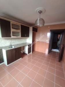 Trabzon Bahçecik Mah.de Satılık 195M2 Kullanımlı Dublek 13