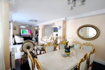 Üsküdar Sultatepe'de, Boğaz Ve Şehir Manzaralı, Satılı 17