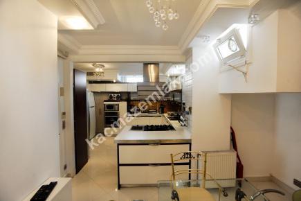 Üsküdar Sultatepe'de, Boğaz Ve Şehir Manzaralı, Satılı 32