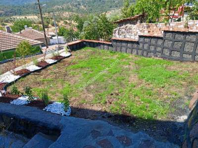 Manisa Muradiye Davutlar'da Satılık 2+1 Köy Evi 16