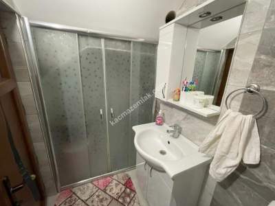 Bursa Osmangazi'de Geniş Bahçeli Satılık Müstakil Ev 20