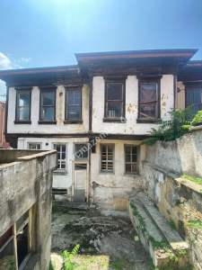 Bursa Merkez Osmangazi Molla Gürani Mah. Satılık Konak 12