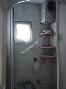 Teferrüç Mahallesinde Satılık 4 Katlı Müstakil Bina 23