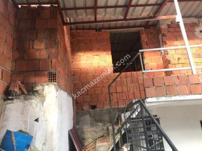 Bergamada Uygun Fiyatlı Satılık Müstakil Ev 11