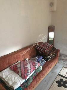 Bergamada Uygun Fiyatlı Satılık Müstakil Ev 5