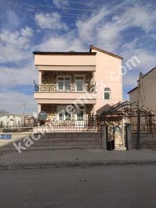 Karaman Beyazkent'te Satılık Üç Katlı Bina 6