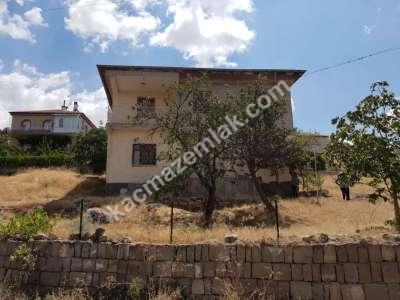 Develi Yüzevler Mah. Satılık Müstakil Ev 2 Katlı 3