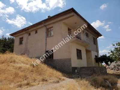 Develi Yüzevler Mah. Satılık Müstakil Ev 2 Katlı 5