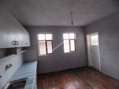 Kütahya Merkez Soğuk Çeşme Köyü Satlık Müstakil Ev 28