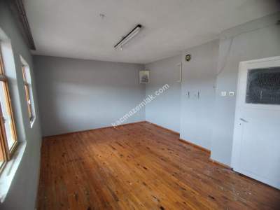 Kütahya Merkez Soğuk Çeşme Köyü Satlık Müstakil Ev 2