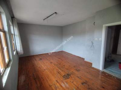 Kütahya Merkez Soğuk Çeşme Köyü Satlık Müstakil Ev 30